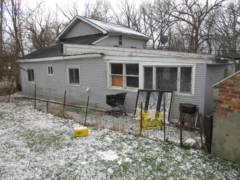 1915 River Street Blackman Charter Township, MI 49202