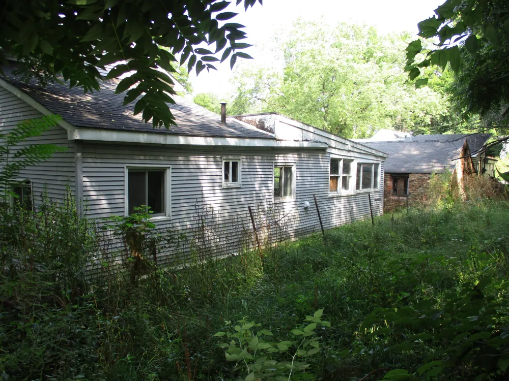 1915 River Street Blackman Charter Township, MI 49202