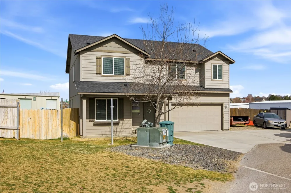 439 S Texas Street Kennewick, WA 99336