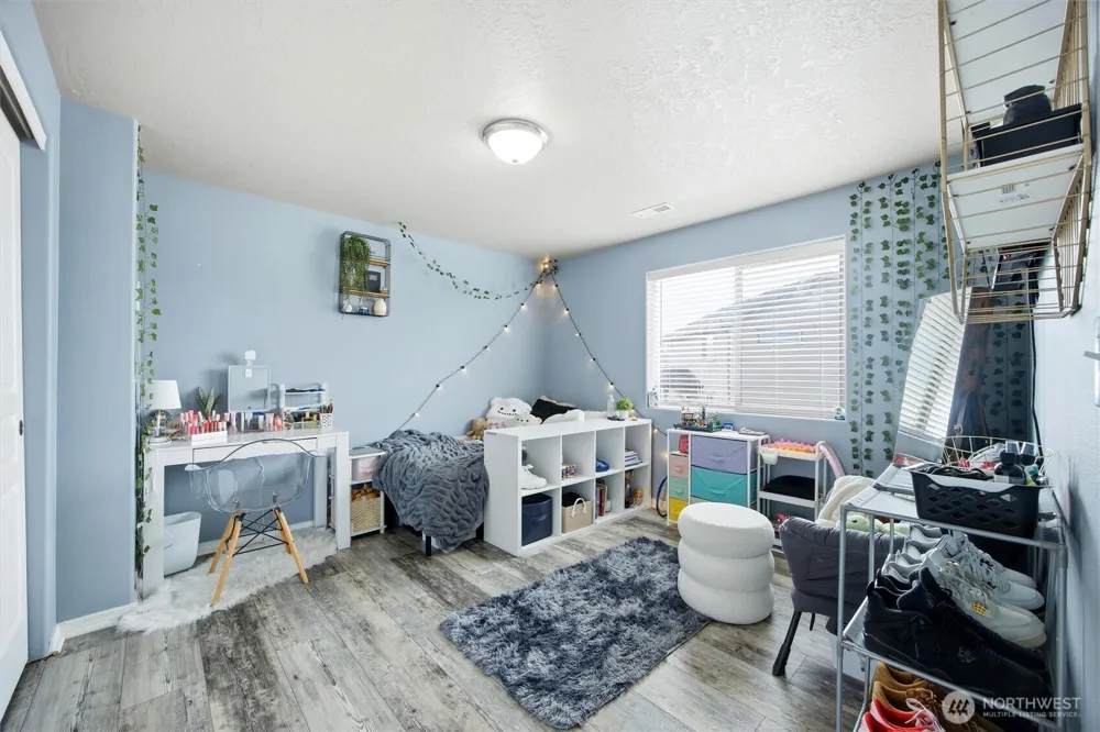 439 S Texas Street Kennewick, WA 99336