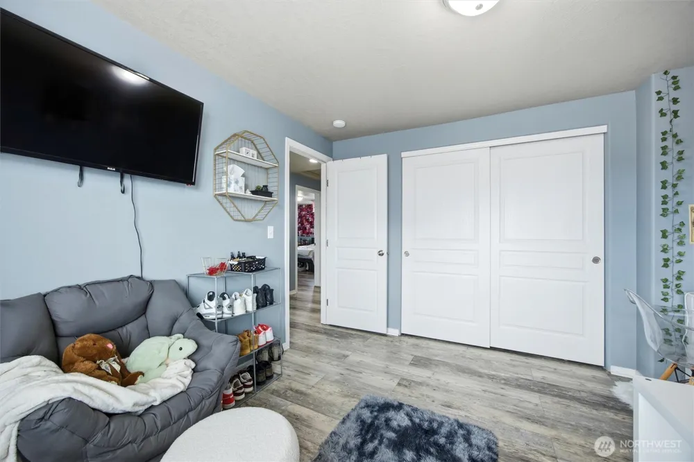 439 S Texas Street Kennewick, WA 99336