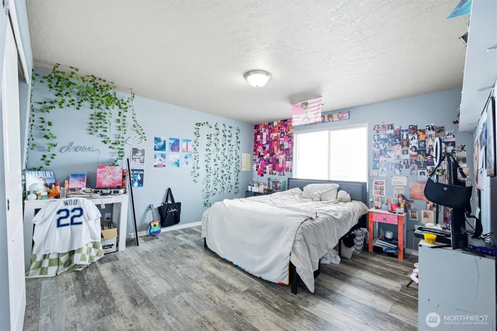 439 S Texas Street Kennewick, WA 99336