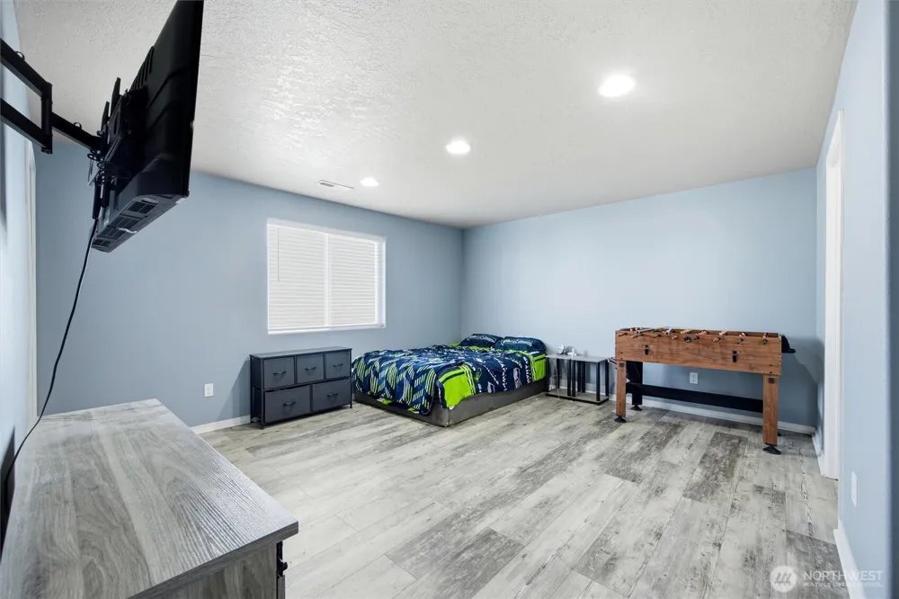 439 S Texas Street Kennewick, WA 99336