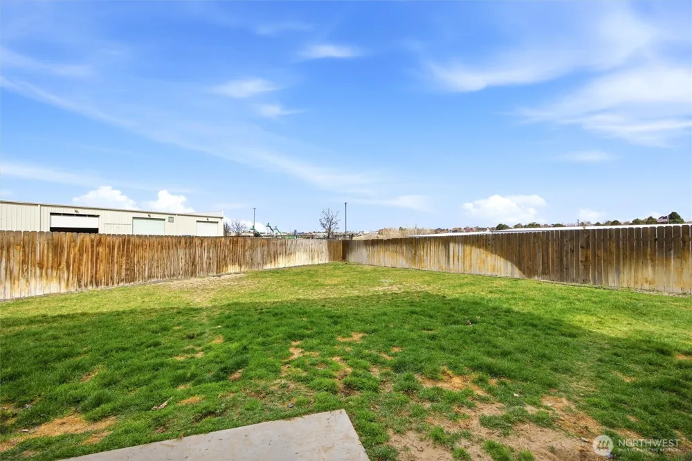 439 S Texas Street Kennewick, WA 99336