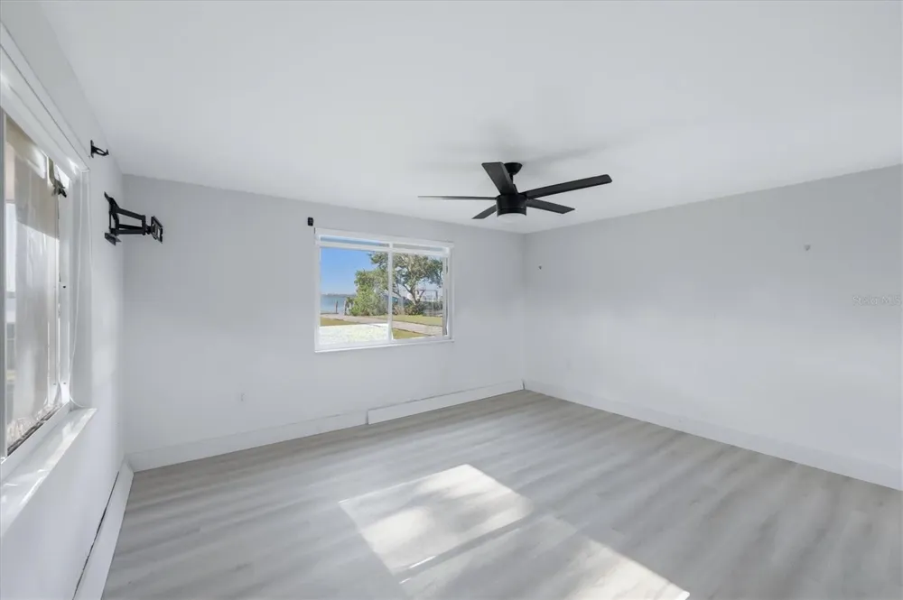 10218 46TH AVENUE W Bradenton, FL 34210