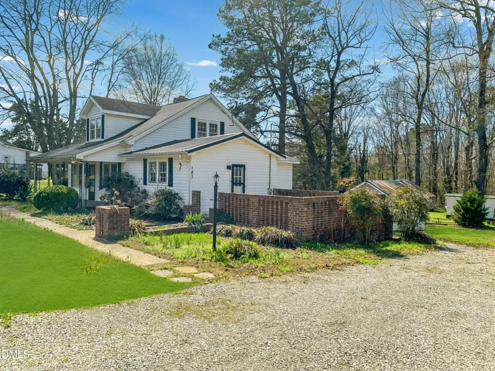 183 Red Hill Loop Road Warrenton, NC 27589