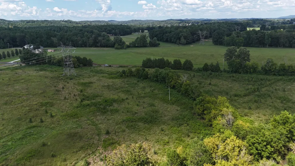 County Road 60 Riceville, TN 37370