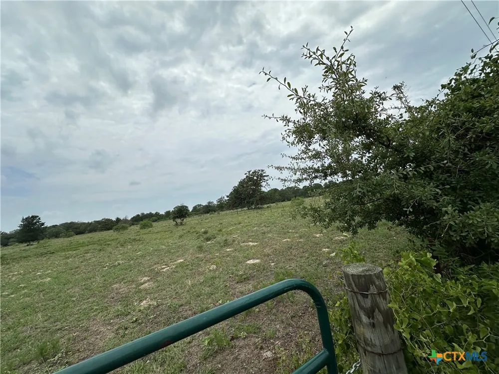 2 SH 95 Hwy Smithville, TX 78957