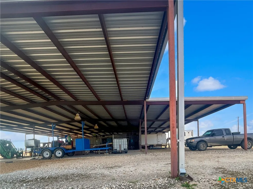 139 CR 139 Loop Cameron, TX 76520