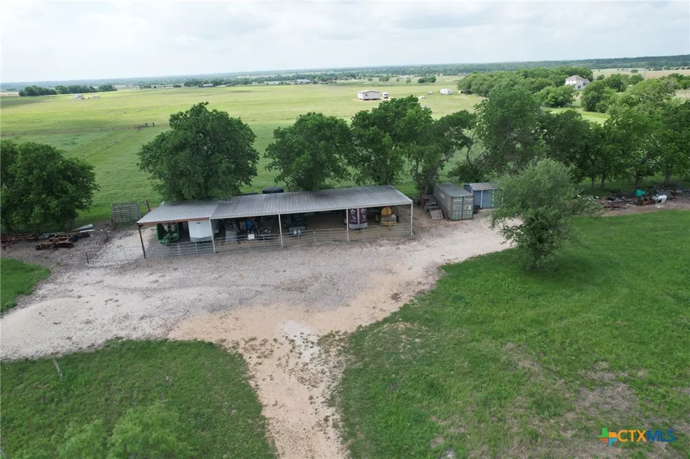 139 CR 139 Loop Cameron, TX 76520