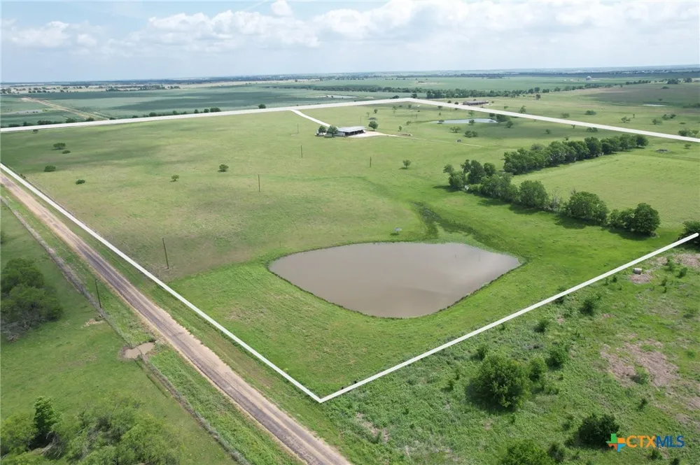 139 CR 139 Loop Cameron, TX 76520