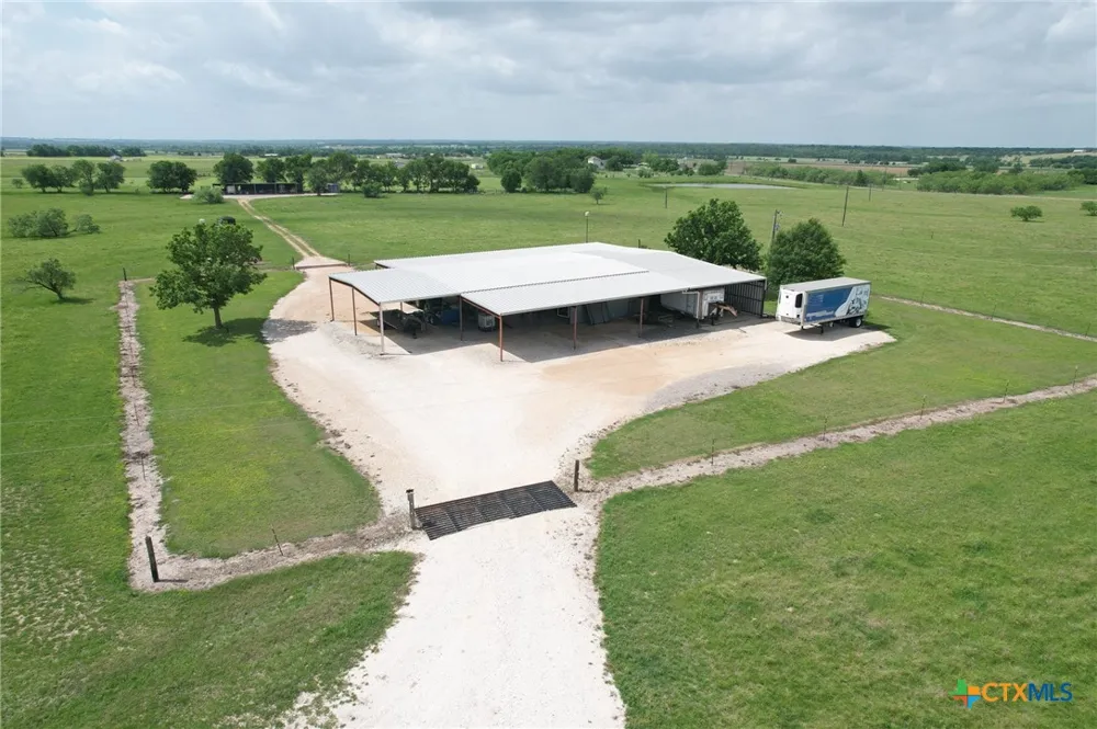 139 CR 139 Loop Cameron, TX 76520