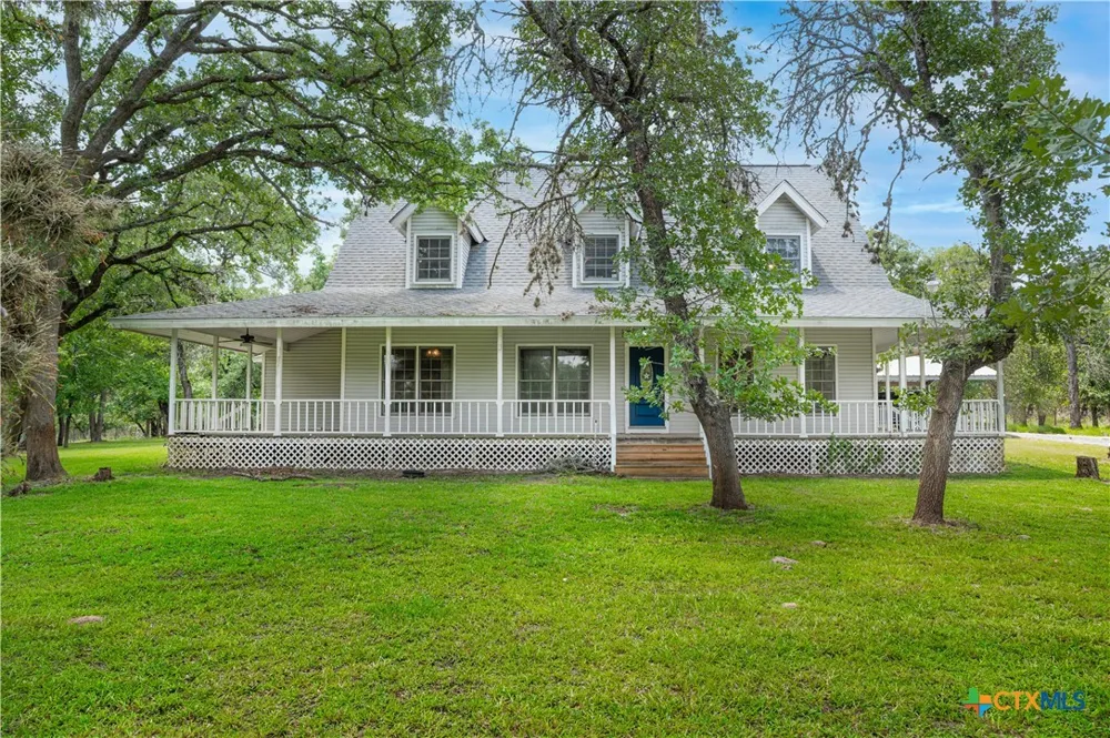 2981 Vivroux Ranch Road Seguin, TX 78155
