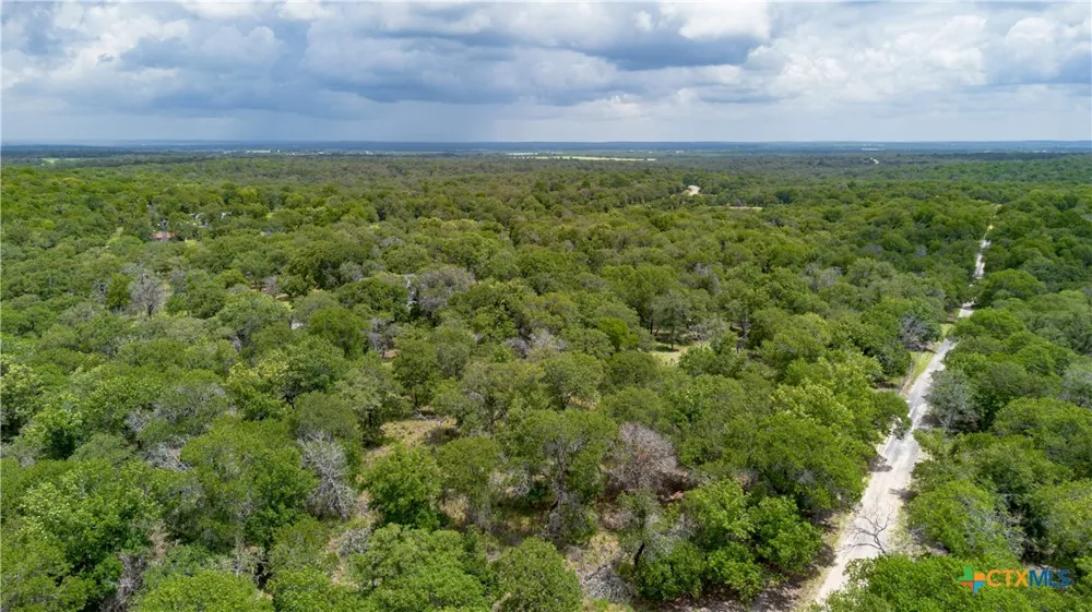 2981 Vivroux Ranch Road Seguin, TX 78155