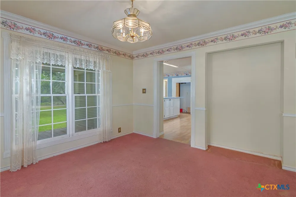 2981 Vivroux Ranch Road Seguin, TX 78155