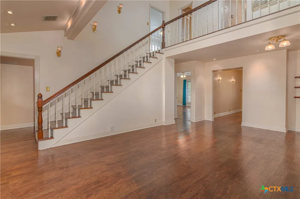 2981 Vivroux Ranch Road Seguin, TX 78155
