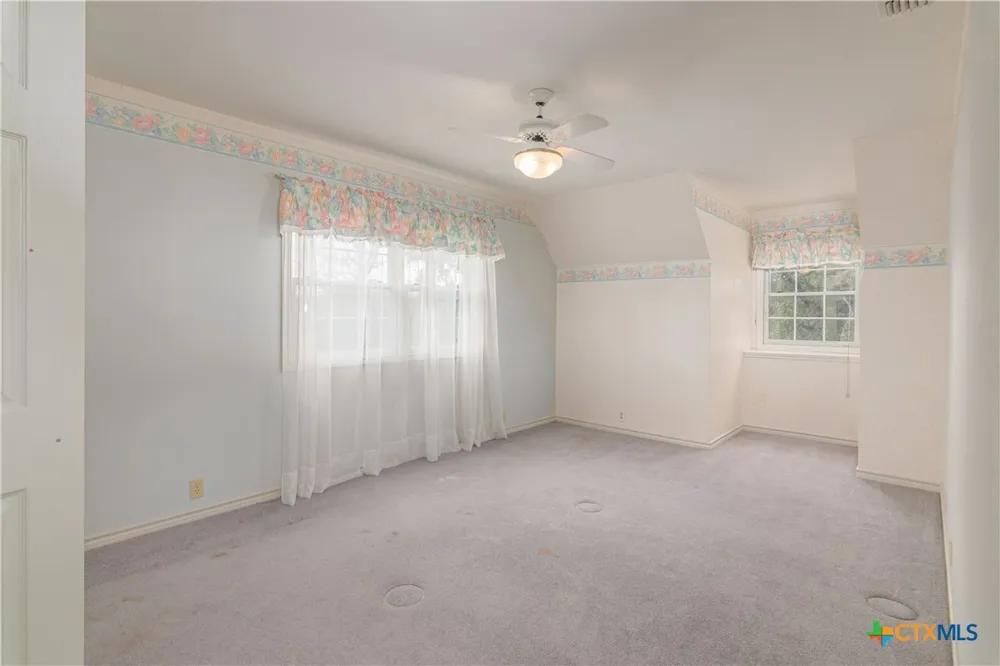2981 Vivroux Ranch Road Seguin, TX 78155