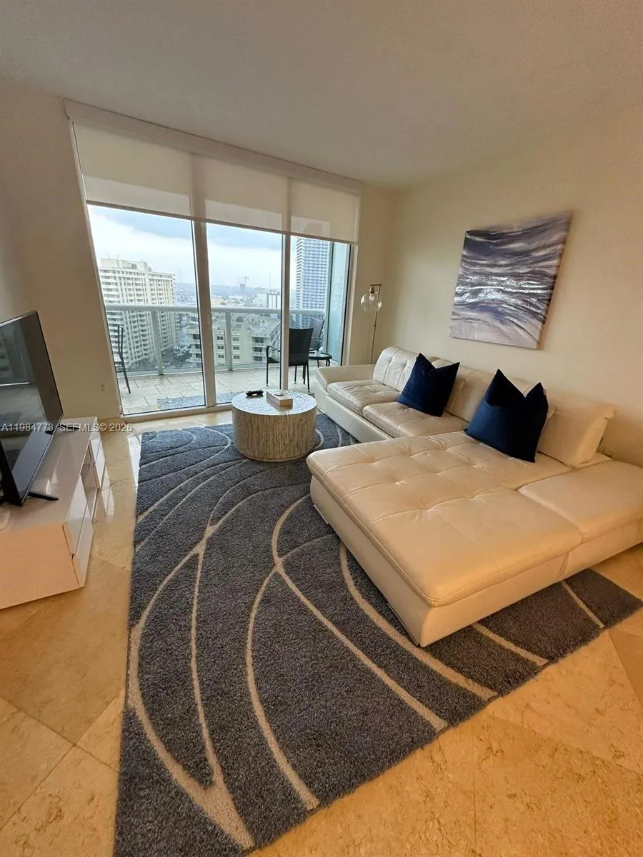 1800 S Ocean Dr #1606 Hallandale Beach, FL 33009