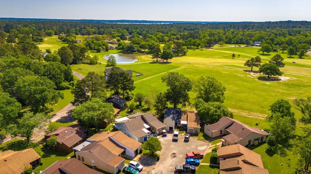 17 Townhouse Lane Trinity, TX 75862