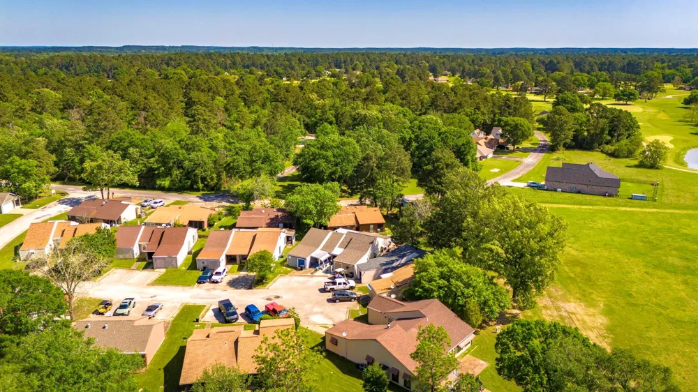 17 Townhouse Lane Trinity, TX 75862