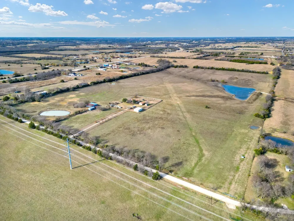 12099 County Road 1028 Blue Ridge, TX 75424