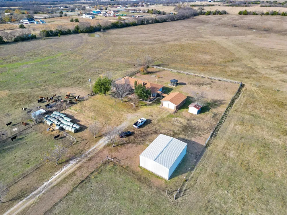 12099 County Road 1028 Blue Ridge, TX 75424