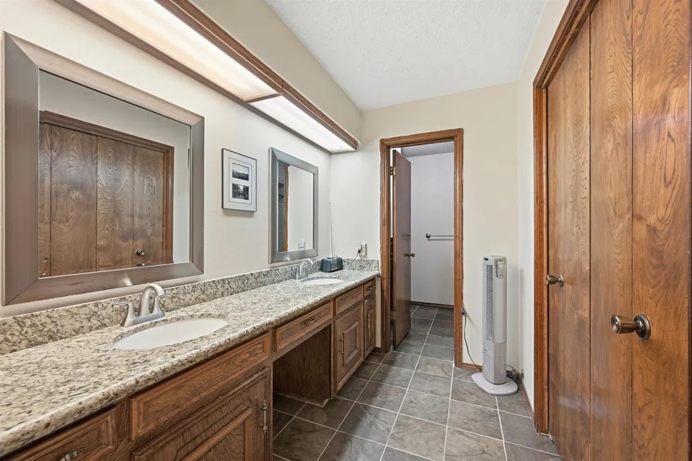 12099 County Road 1028 Blue Ridge, TX 75424