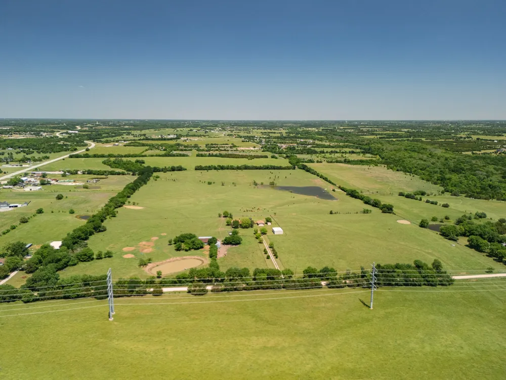 12099 County Road 1028 Blue Ridge, TX 75424