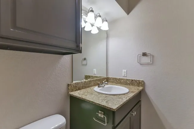 820 Southeast Parkway Azle, TX 76020