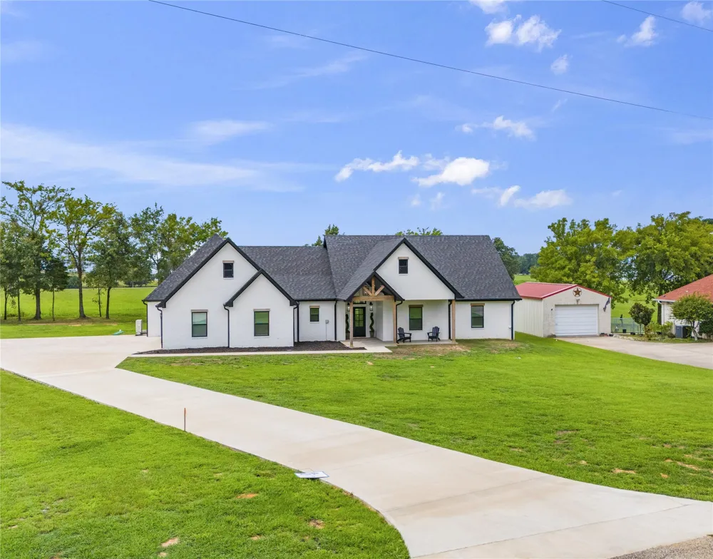 7 Silver Spur Drive Mt Pleasant, TX 75455