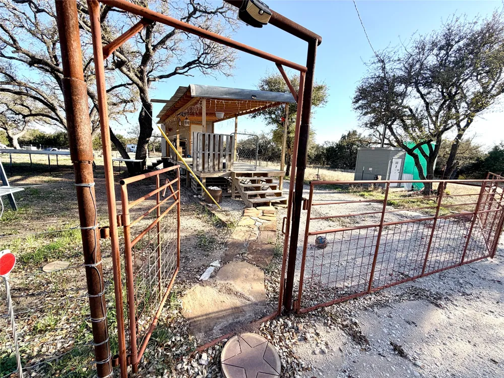 65 CR 406 Goldthwaite, TX 76844