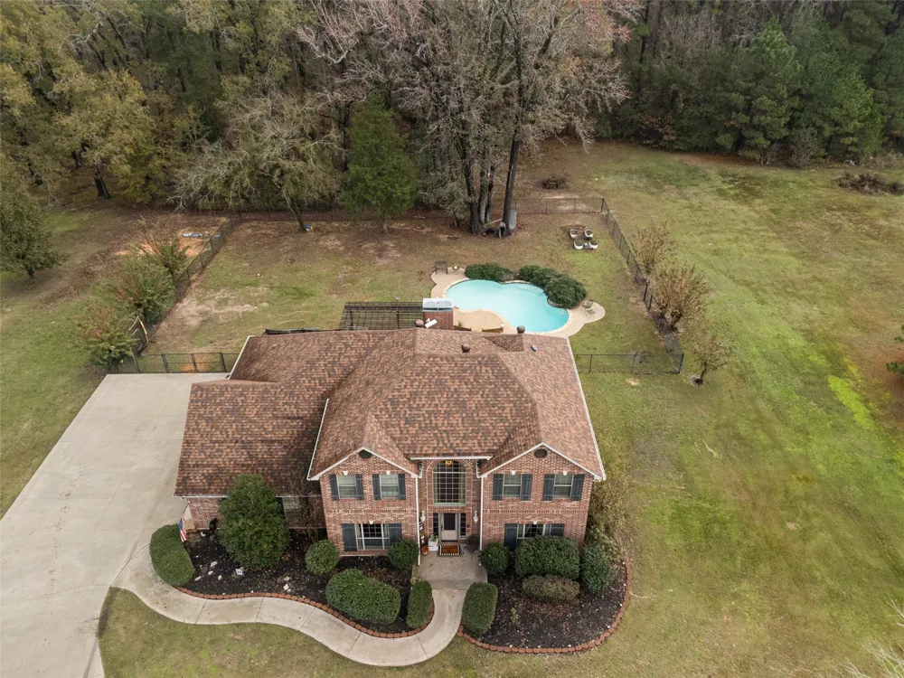 210 Whistler Hallsville, TX 75650
