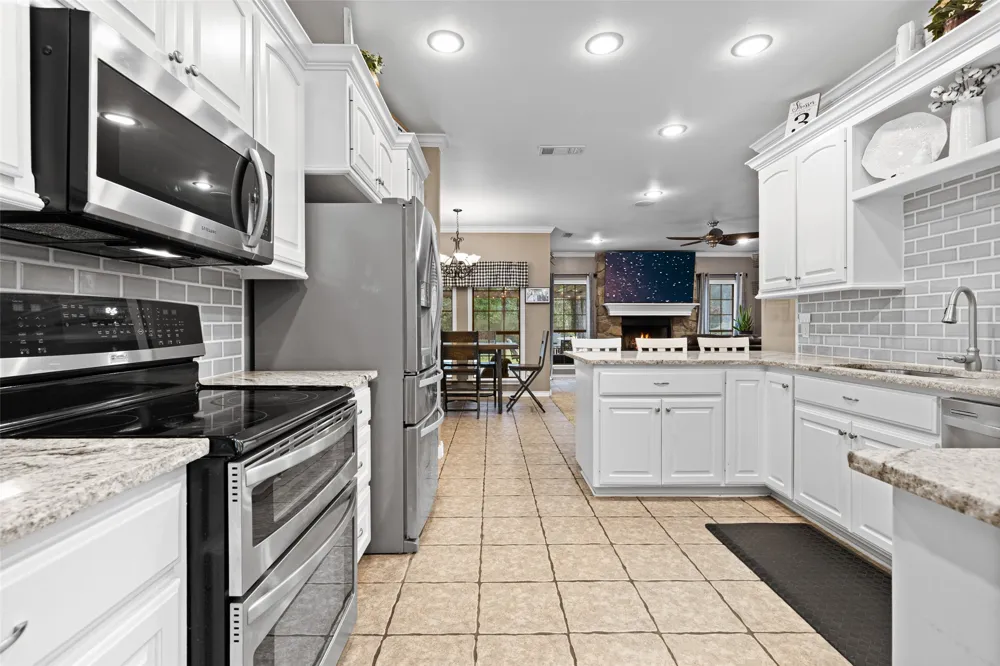 210 Whistler Hallsville, TX 75650