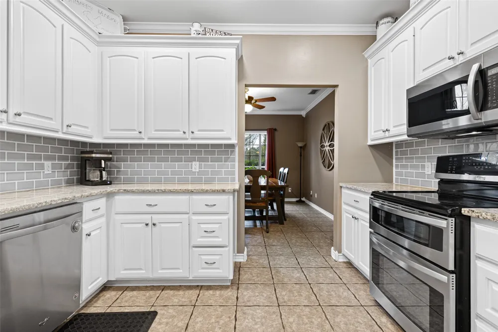 210 Whistler Hallsville, TX 75650