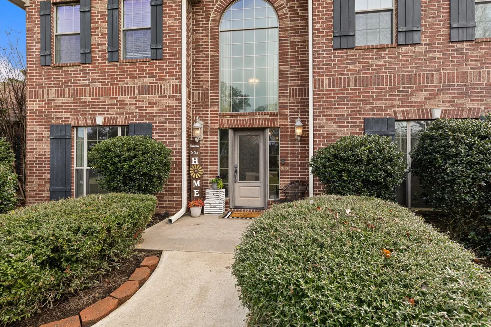 210 Whistler Hallsville, TX 75650