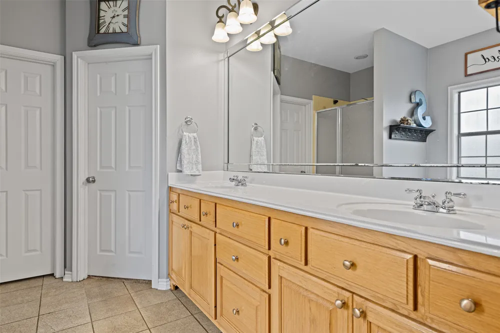 210 Whistler Hallsville, TX 75650