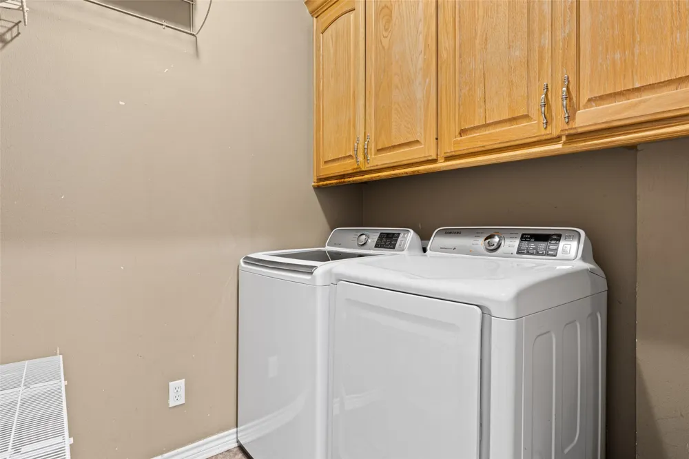 210 Whistler Hallsville, TX 75650