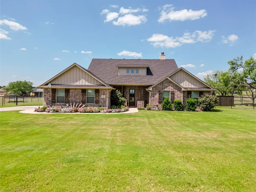 470 Wilson Bend Road Millsap, TX 76066