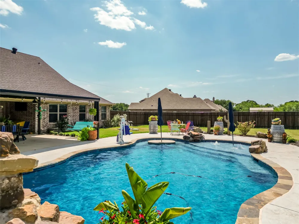 470 Wilson Bend Road Millsap, TX 76066