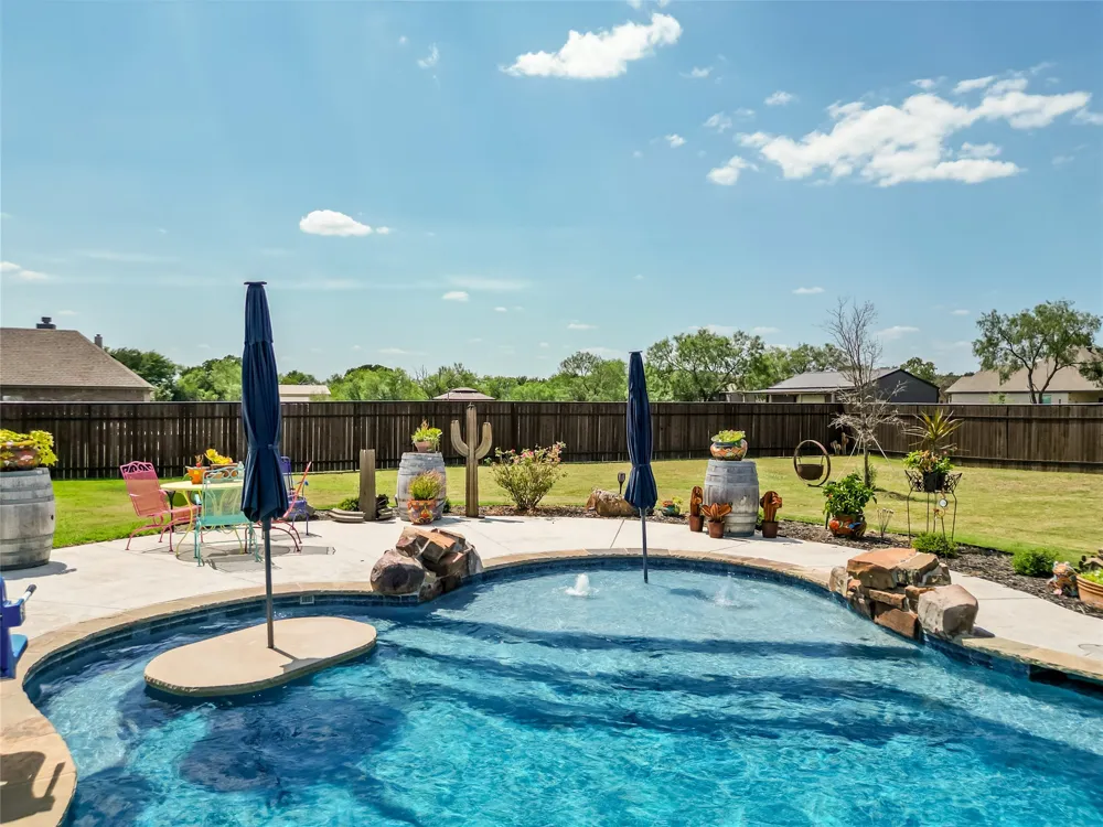 470 Wilson Bend Road Millsap, TX 76066
