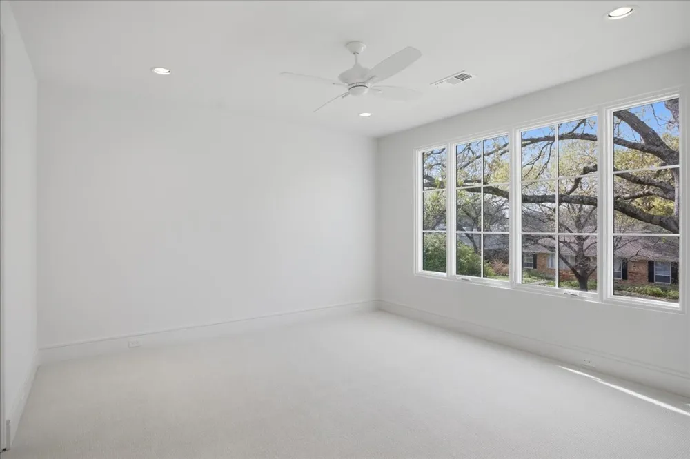 6804 Santa Maria Lane Dallas, TX 75214