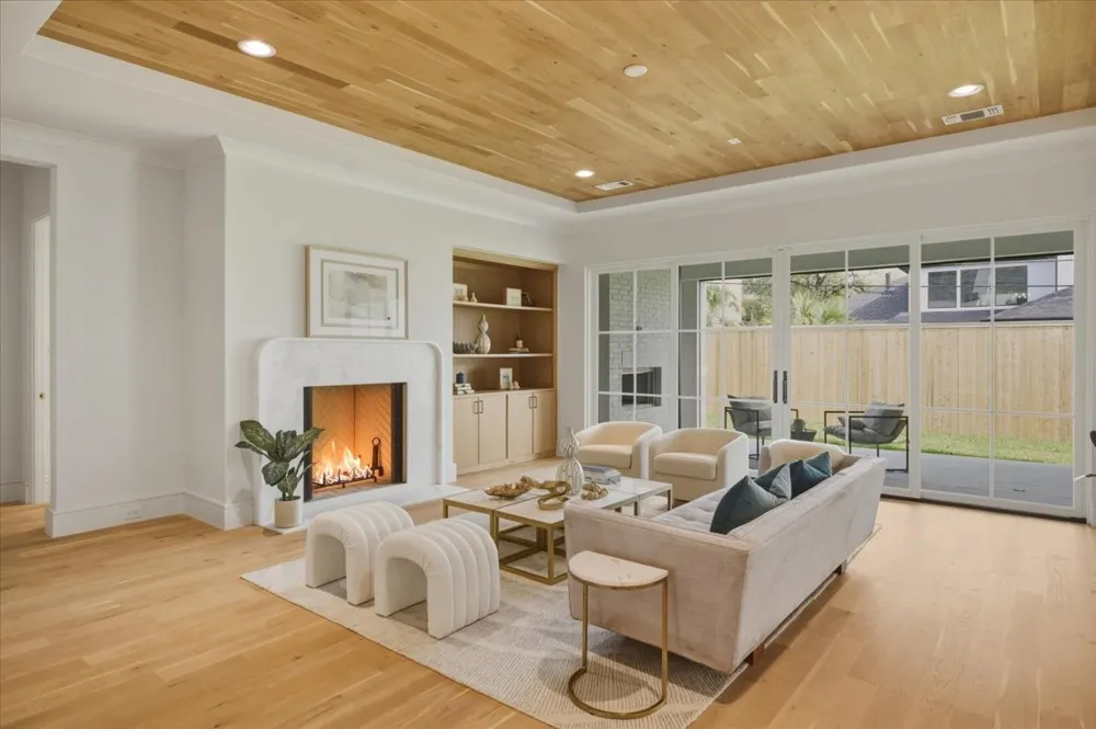 6804 Santa Maria Lane Dallas, TX 75214