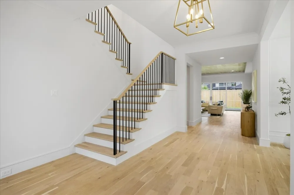 6804 Santa Maria Lane Dallas, TX 75214