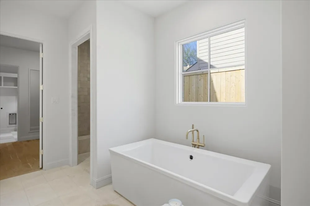 6804 Santa Maria Lane Dallas, TX 75214