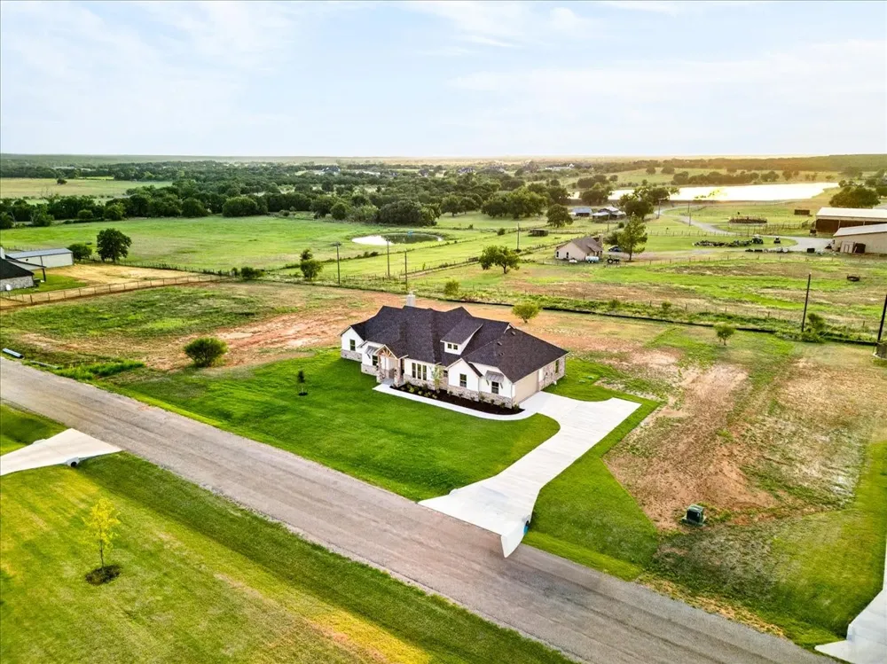 1016 Brock Heights Court Brock, TX 76087