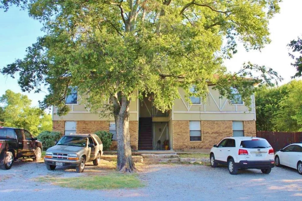104 Woodie Way #C Fort Worth, TX 76108