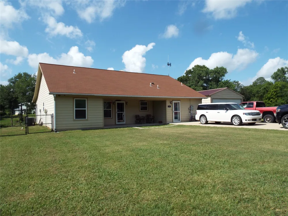 721 Midway Road Tool, TX 75143