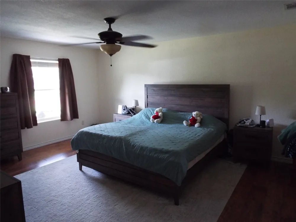 721 Midway Road Tool, TX 75143