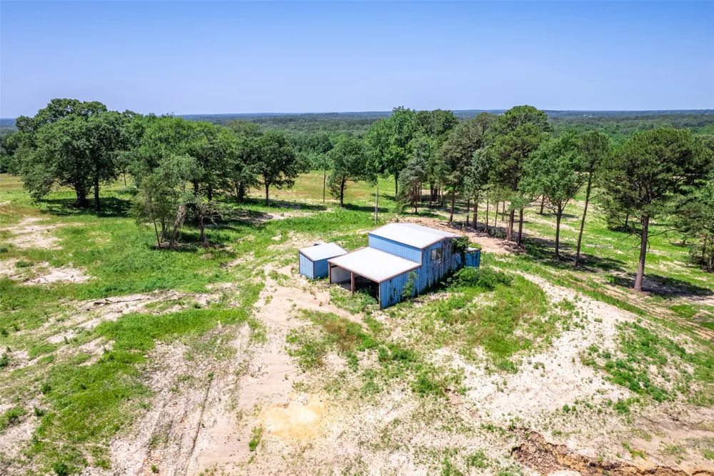 7703 FM 21 ROAD Mount Vernon, TX 75457