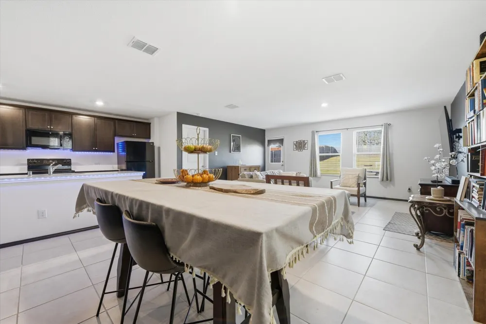 1393 Beach Drive Pelican Bay, TX 76020